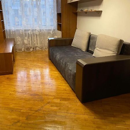Apartment Next To Metro Station Pechersk Kiew Exterior foto